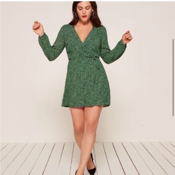 ✨NWT✨ Reformation Luca Dress in Green Verdugo - Picture 2 of 10